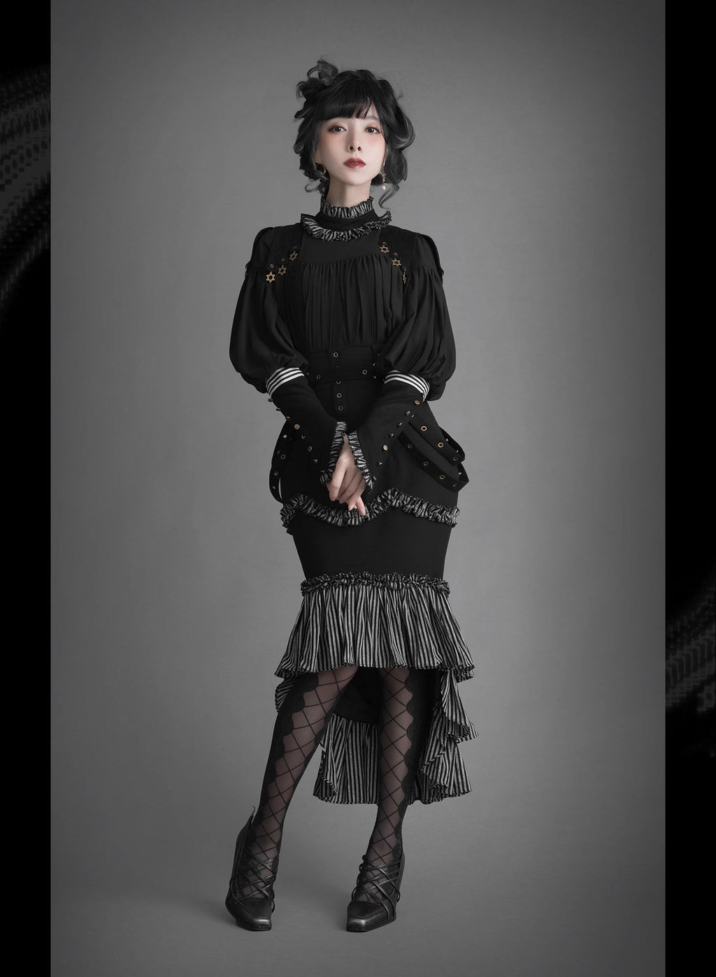 [Pre-order] Black &amp; Striped Retro Fishtail Skirt and Blouse