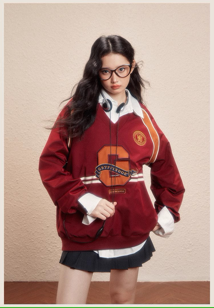 [Pre-order] Hogwarts School of Witchcraft and Wizardry pullover with initials