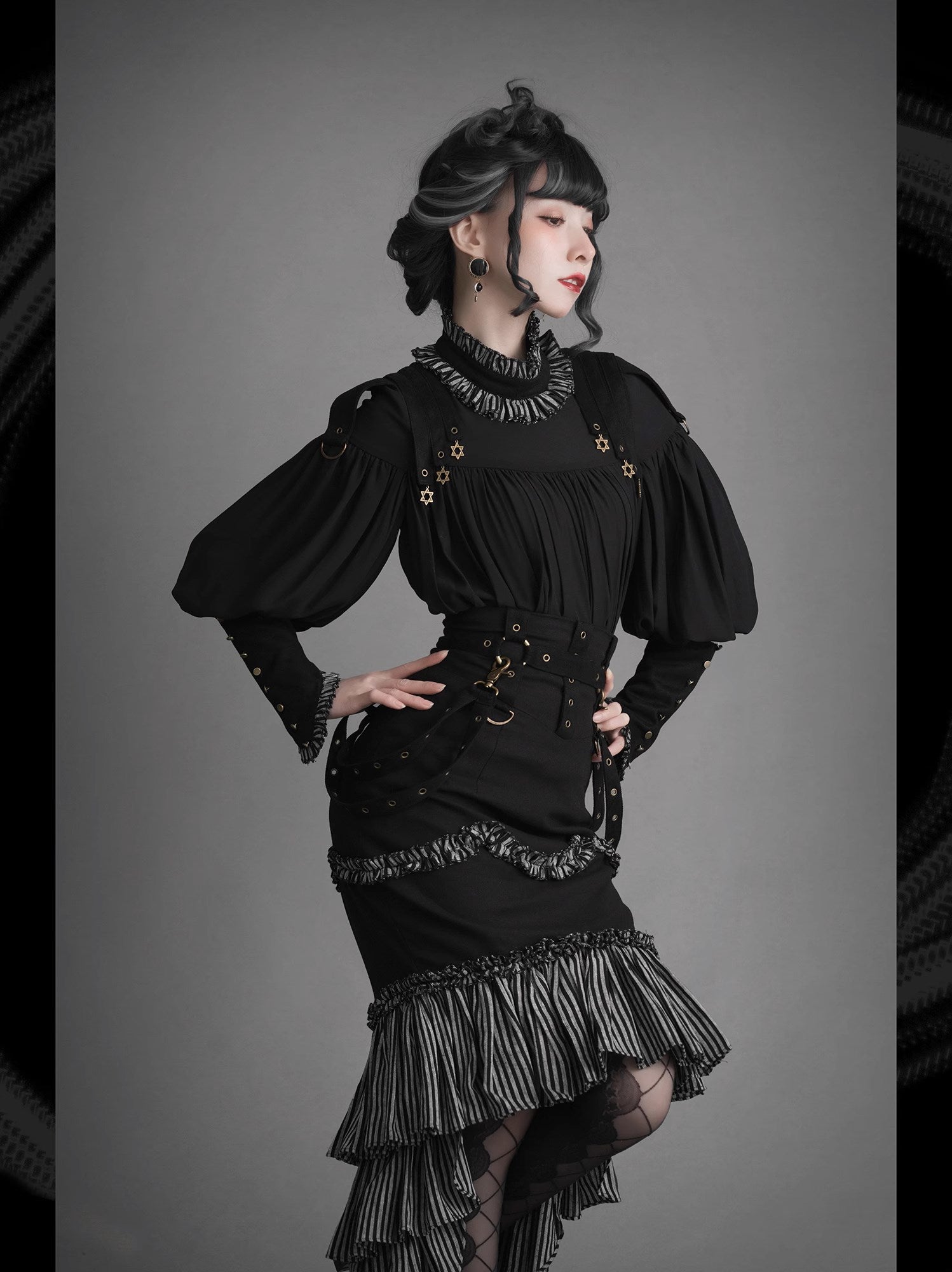 [Pre-order] Black &amp; Striped Retro Fishtail Skirt and Blouse