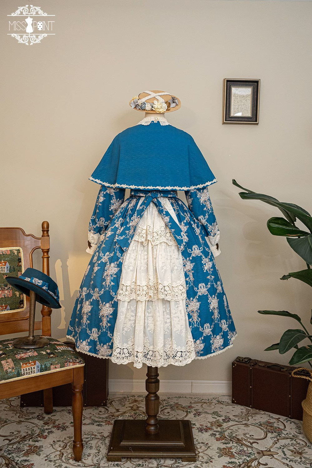 [Simultaneous purchase only] Antique Flower Wall cloak, accessories