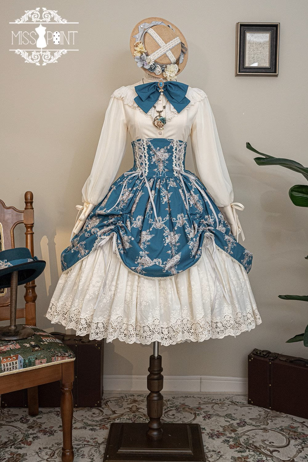【予約販売】Antique Flower Wall ハイウエストスカート