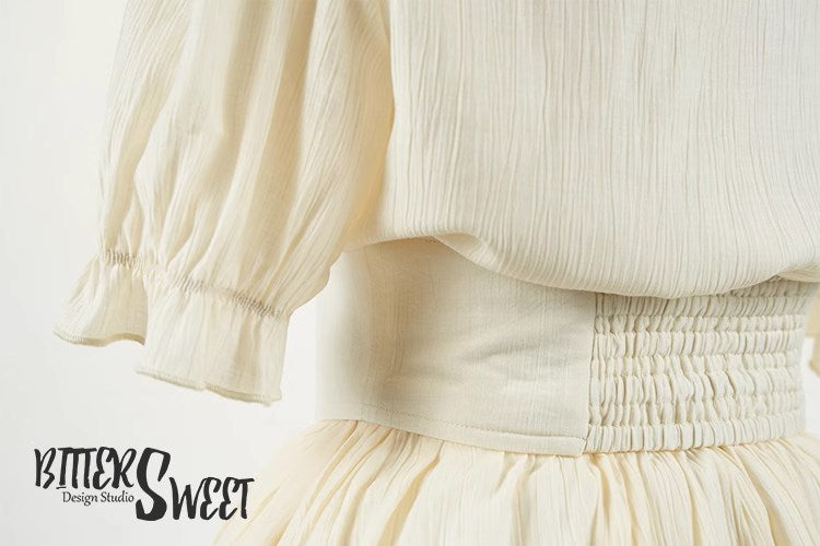 Classical V-neck dress with corset