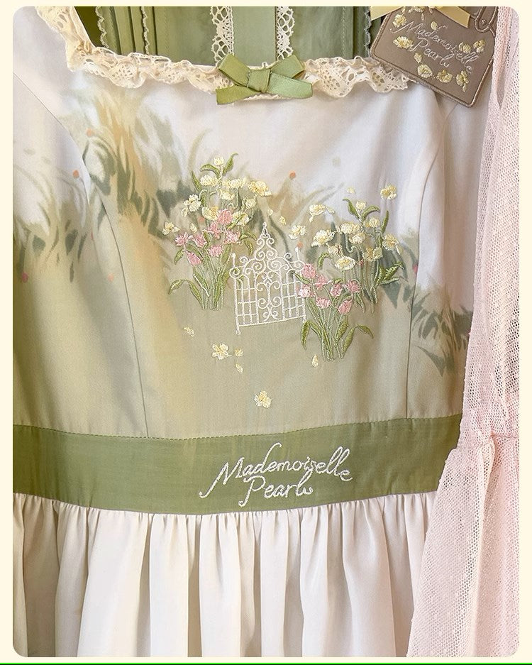 [Resale/Pre-orders available until 2/12] Fragrant Grass Print Jumper Skirt