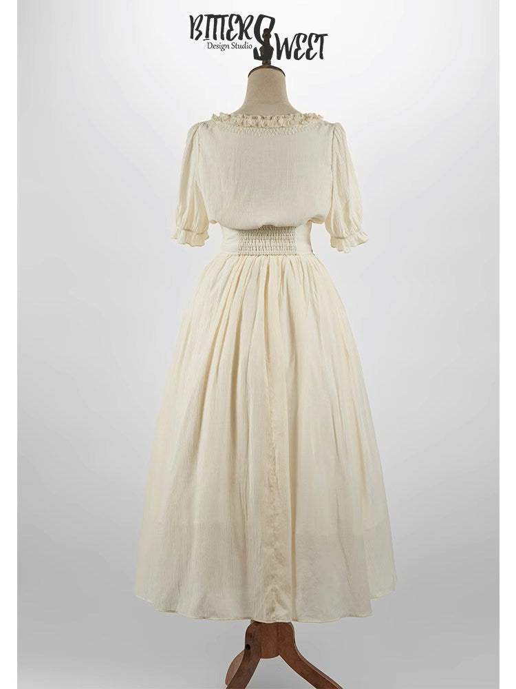 Classical V-neck dress with corset