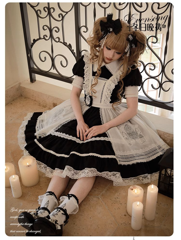 [Sale period ended] Evensong short sleeve white collar dress