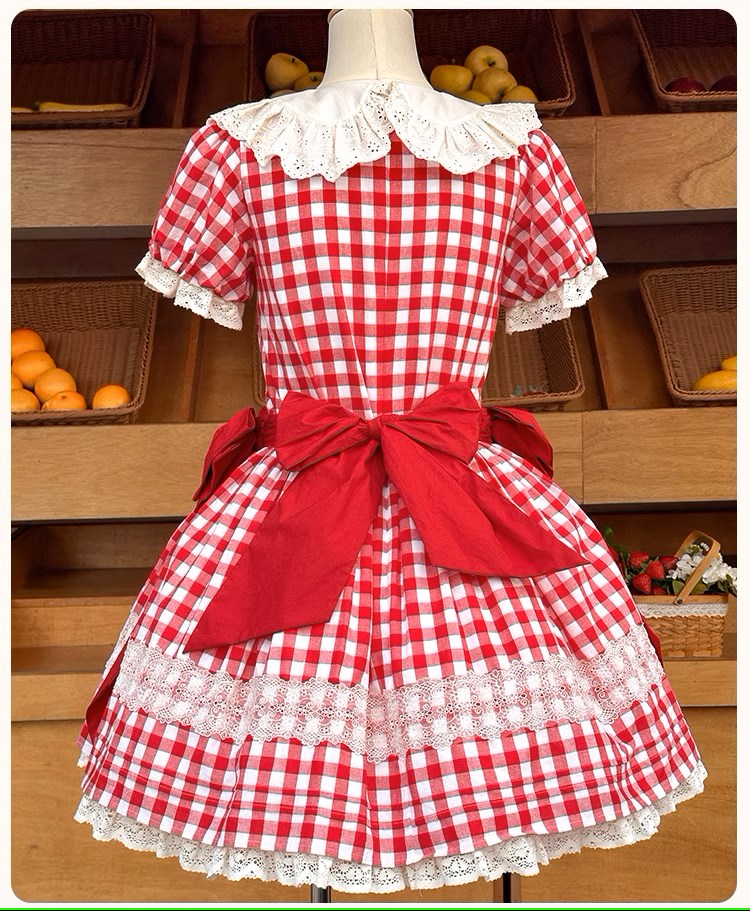 Strawberry Basket 丸襟ワンピース