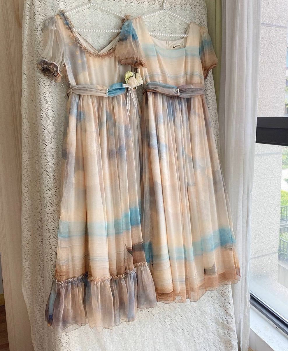 【予約販売】Elegance Greek 油彩画風プリントエンパイアワンピース フリルなし