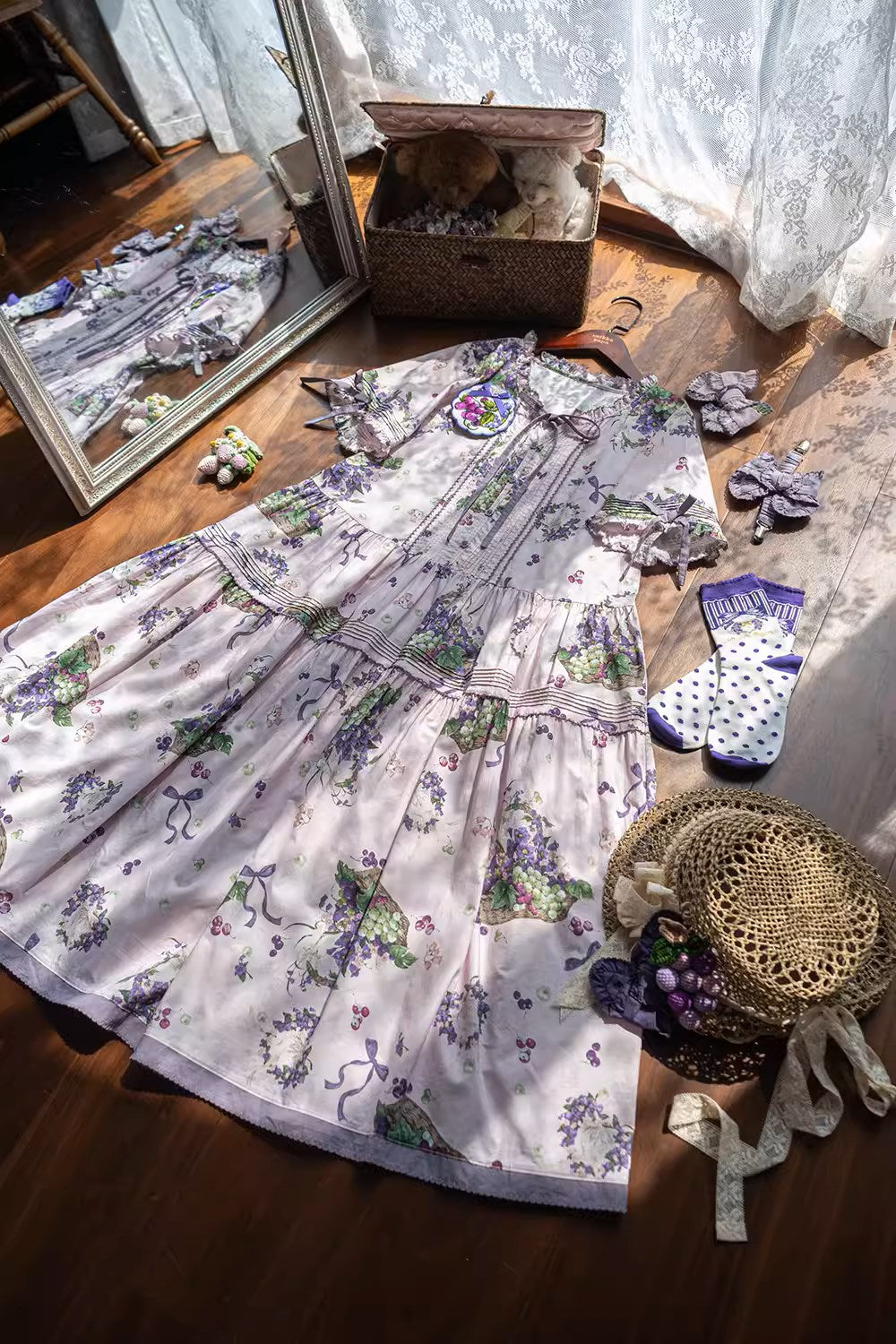 Picnic Basket One Piece Grape Pattern