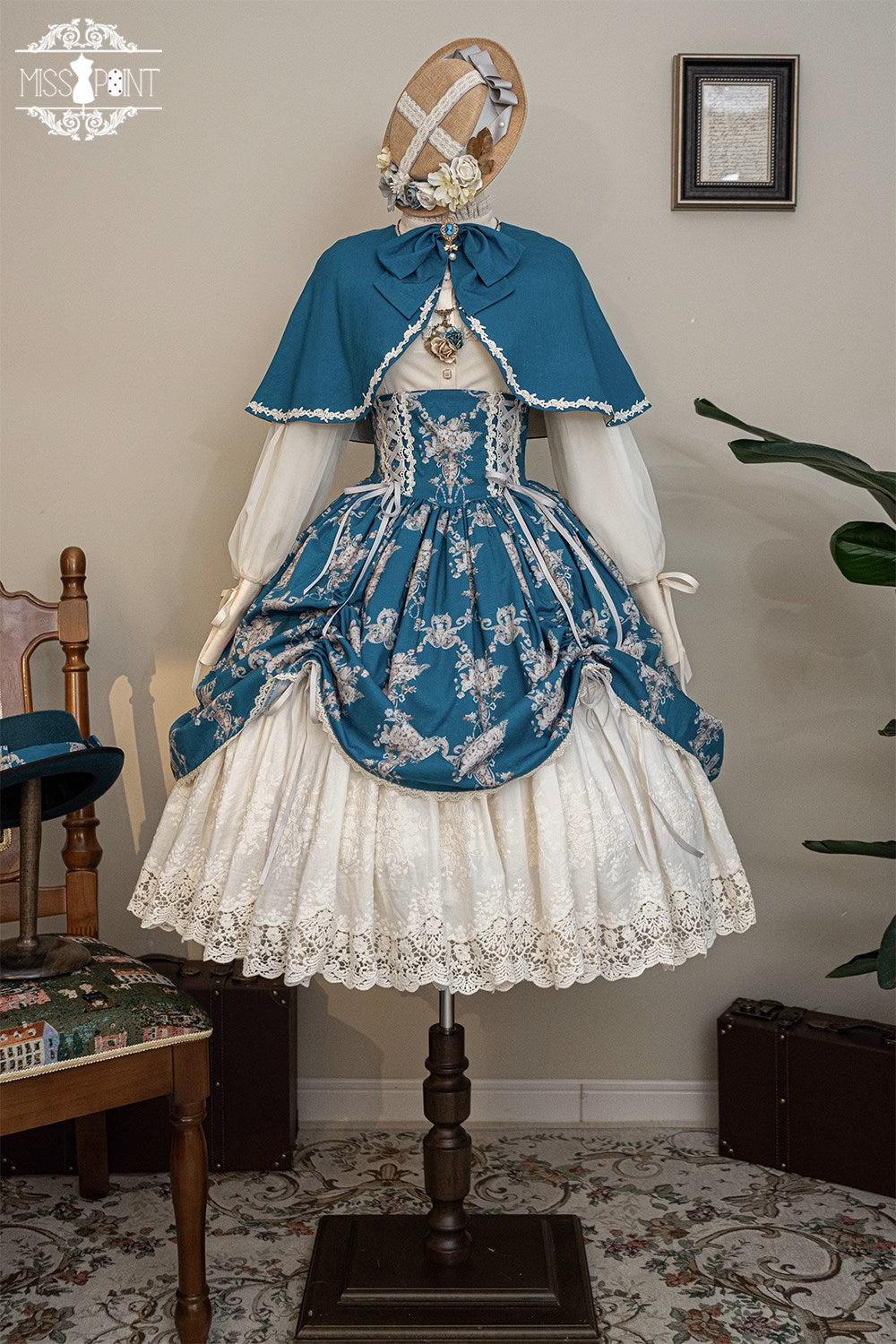 [Simultaneous purchase only] Antique Flower Wall cloak, accessories