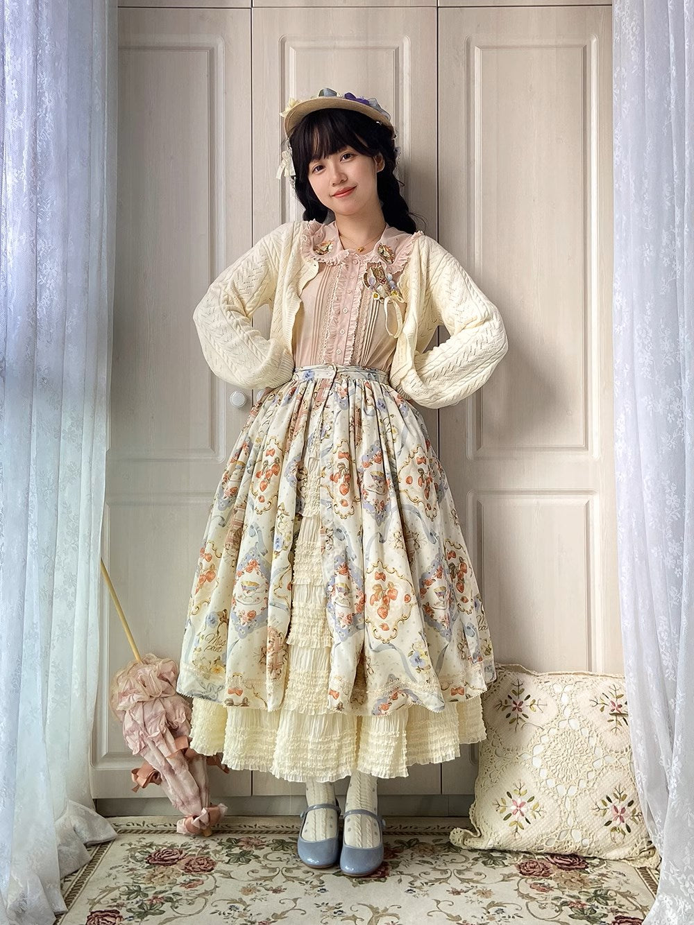 [Sale period has ended] Cat Rose Tea Party Open Front Daily Skirt