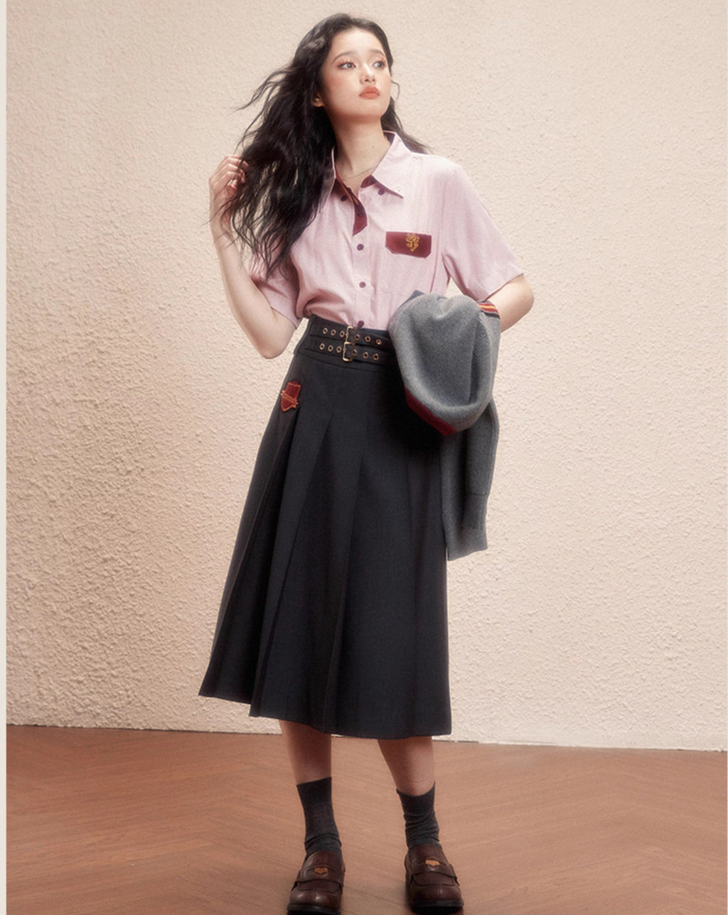 [Pre-order] Hogwarts School of Witchcraft and Wizardry Lined Midi Length Slit Skirt