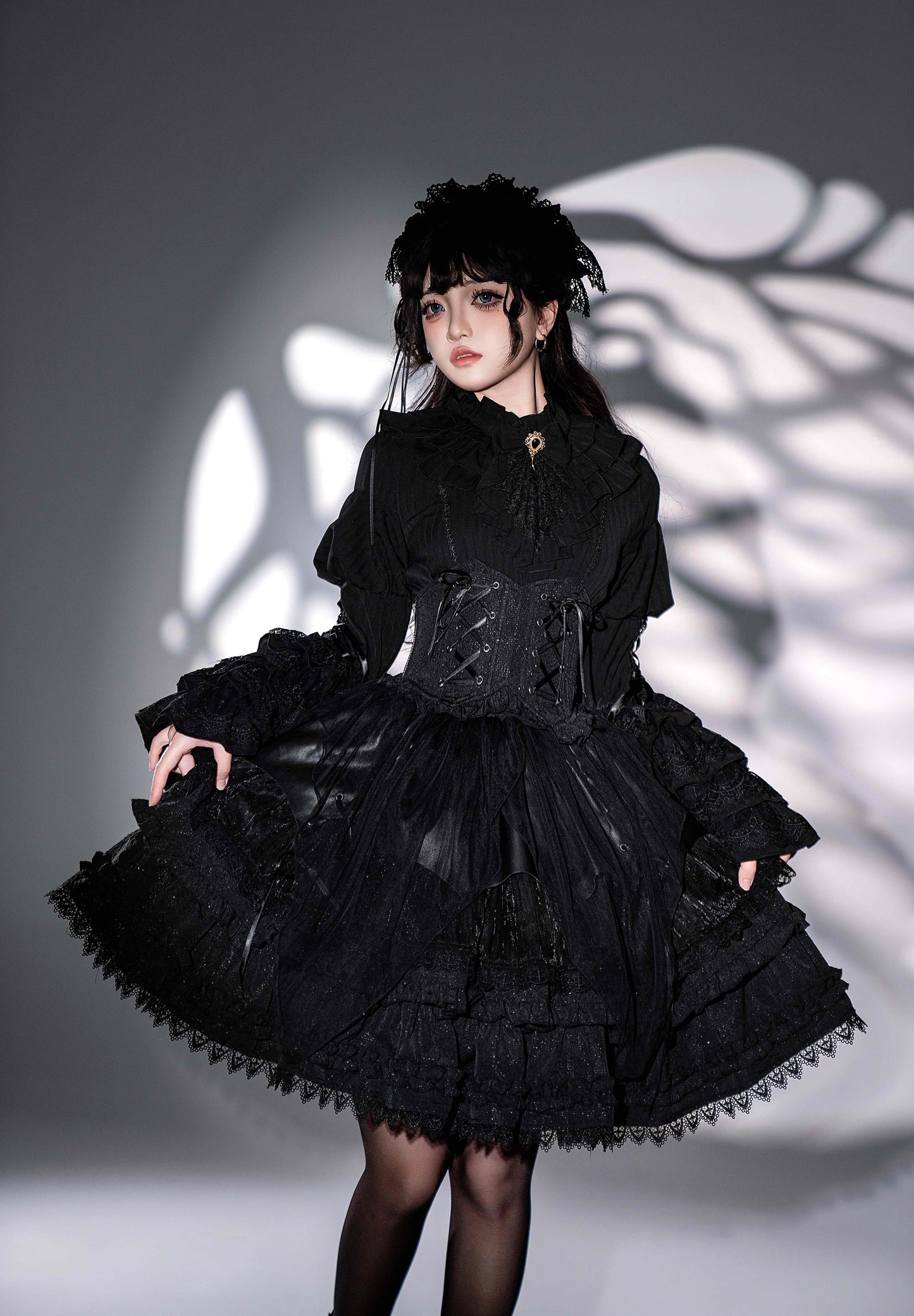 [Resale/Pre-orders until 11/19] Good and Evil Angel Tiered Skirt