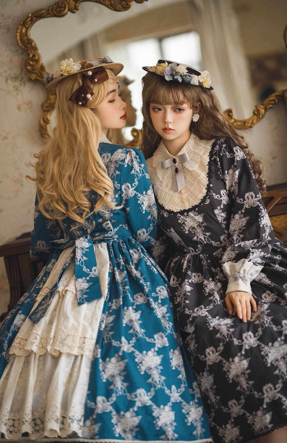 [Pre-order] Antique Flower Wall Dress