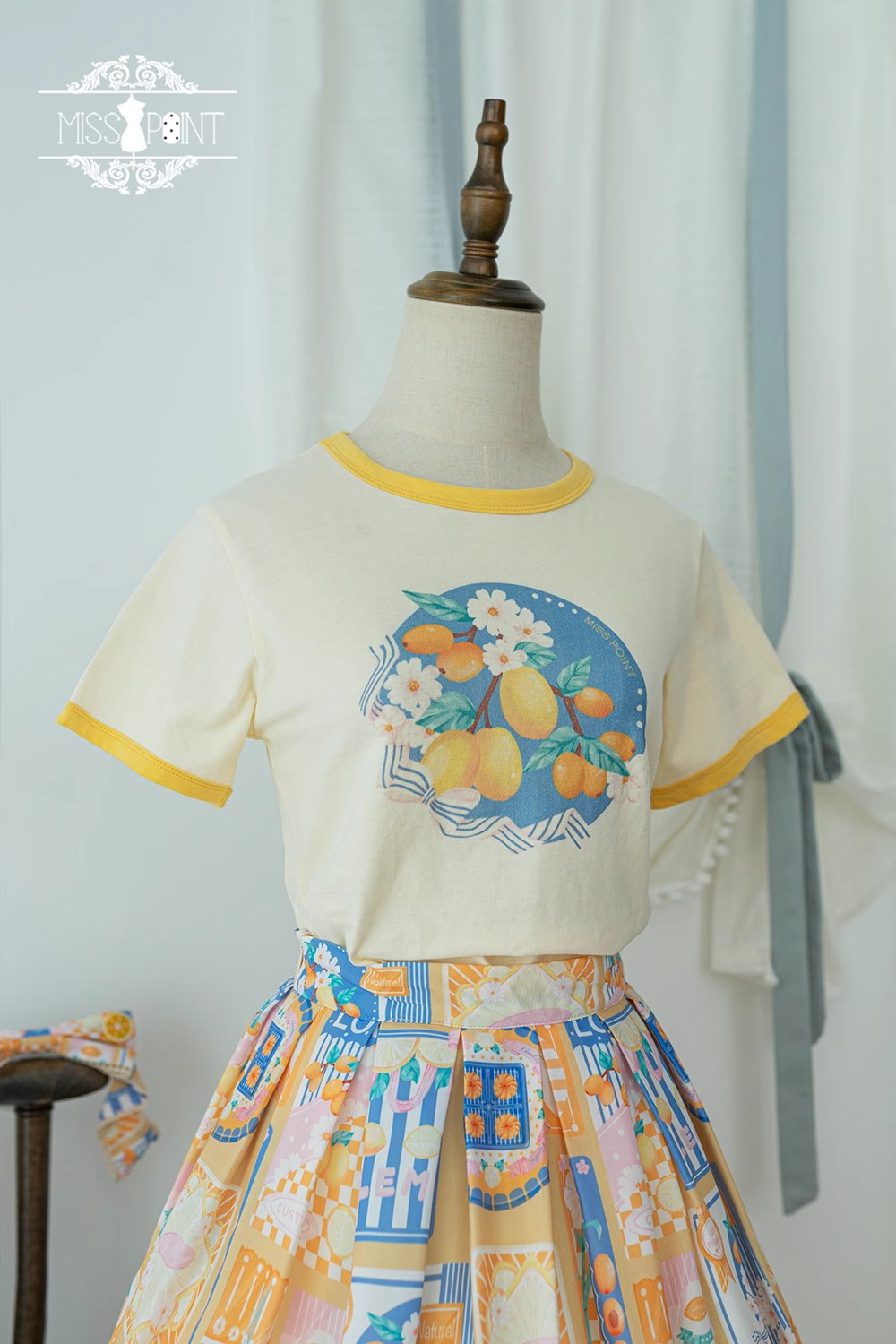 [Pre-order] Loquat and Lemon T-shirt