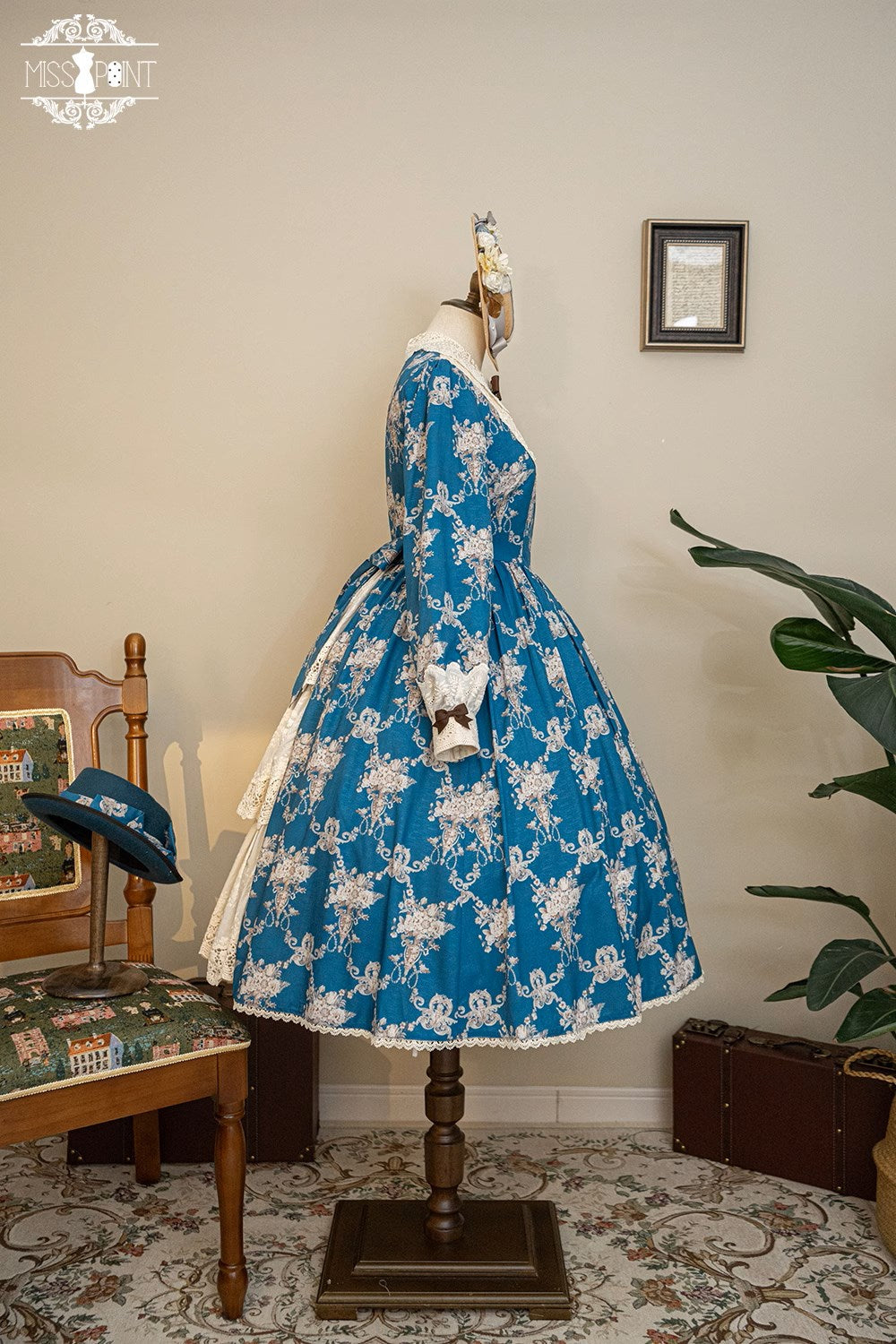 【予約販売】Antique Flower Wall ワンピース