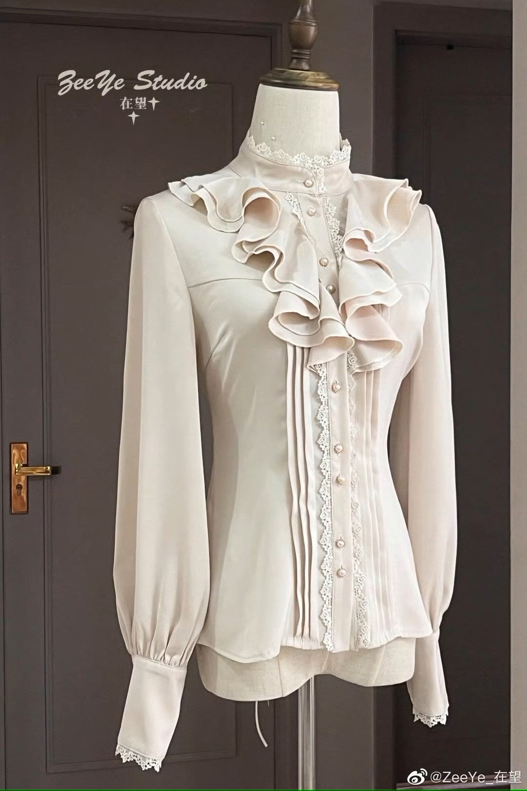 Fontainebleau Classic Frill Blouse