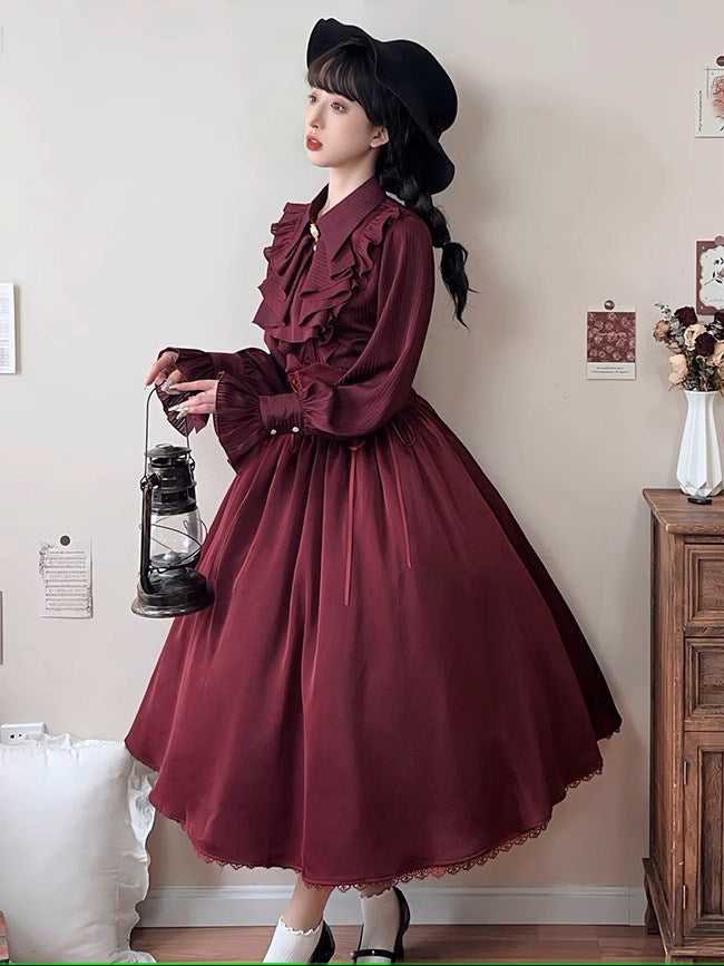[Resale/Pre-orders until 4/29] Classical striped blouse with jabot tie