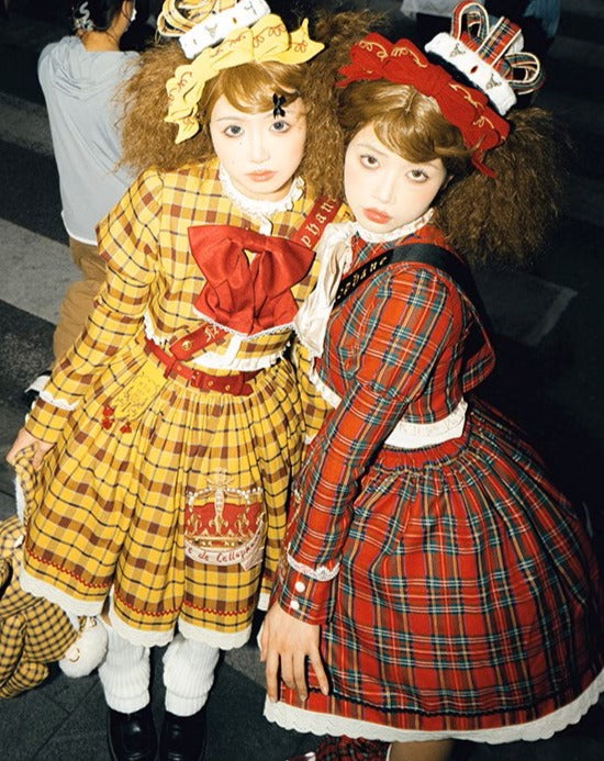 [Pre-orders available until 10/29] Thistle Crown Checkered Mini Skirt