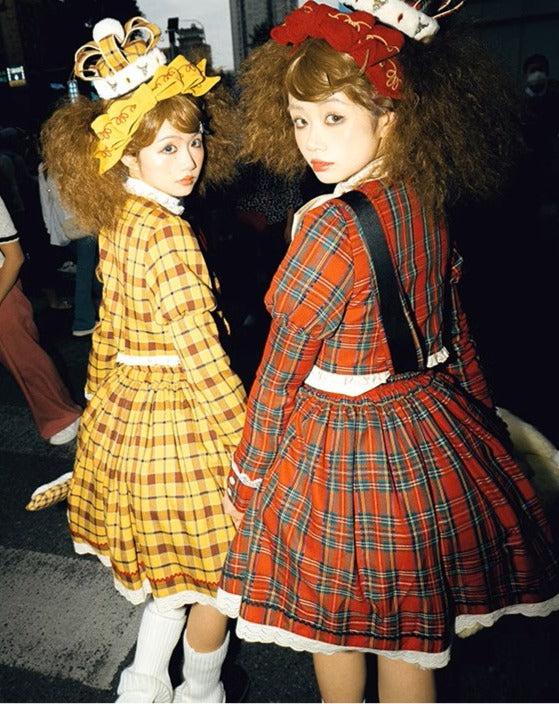 [Pre-orders available until 10/29] Thistle Crown Checkered Mini Skirt