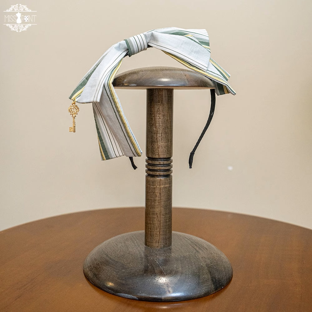 Simultaneous purchase only [Sales period ended] Forest Picture Book Accessories