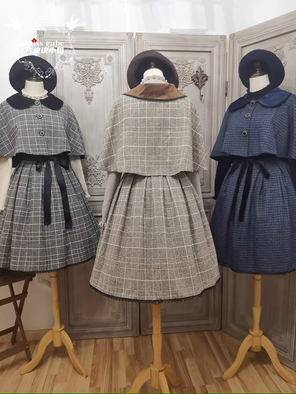 Earl Gray checked cloak