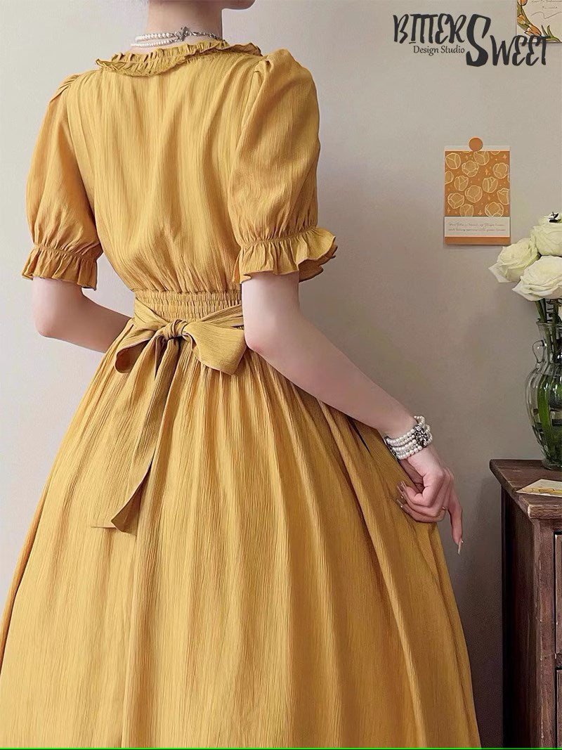 Classical V-neck dress with corset