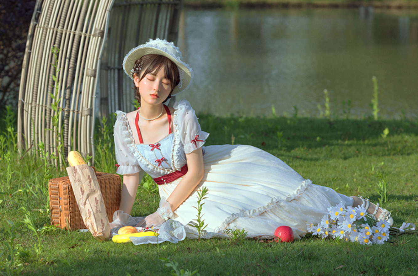 ピクニック スタイル 白雪姫風 ロリータワンピース