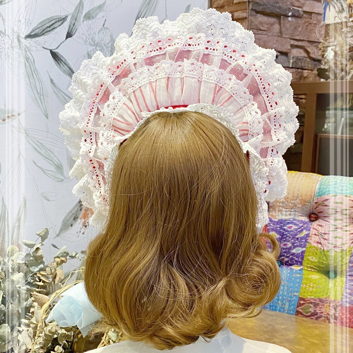 [Simultaneous purchase only] Frill and ribbon strawberry princess brooch, bonnet, choker, etc.