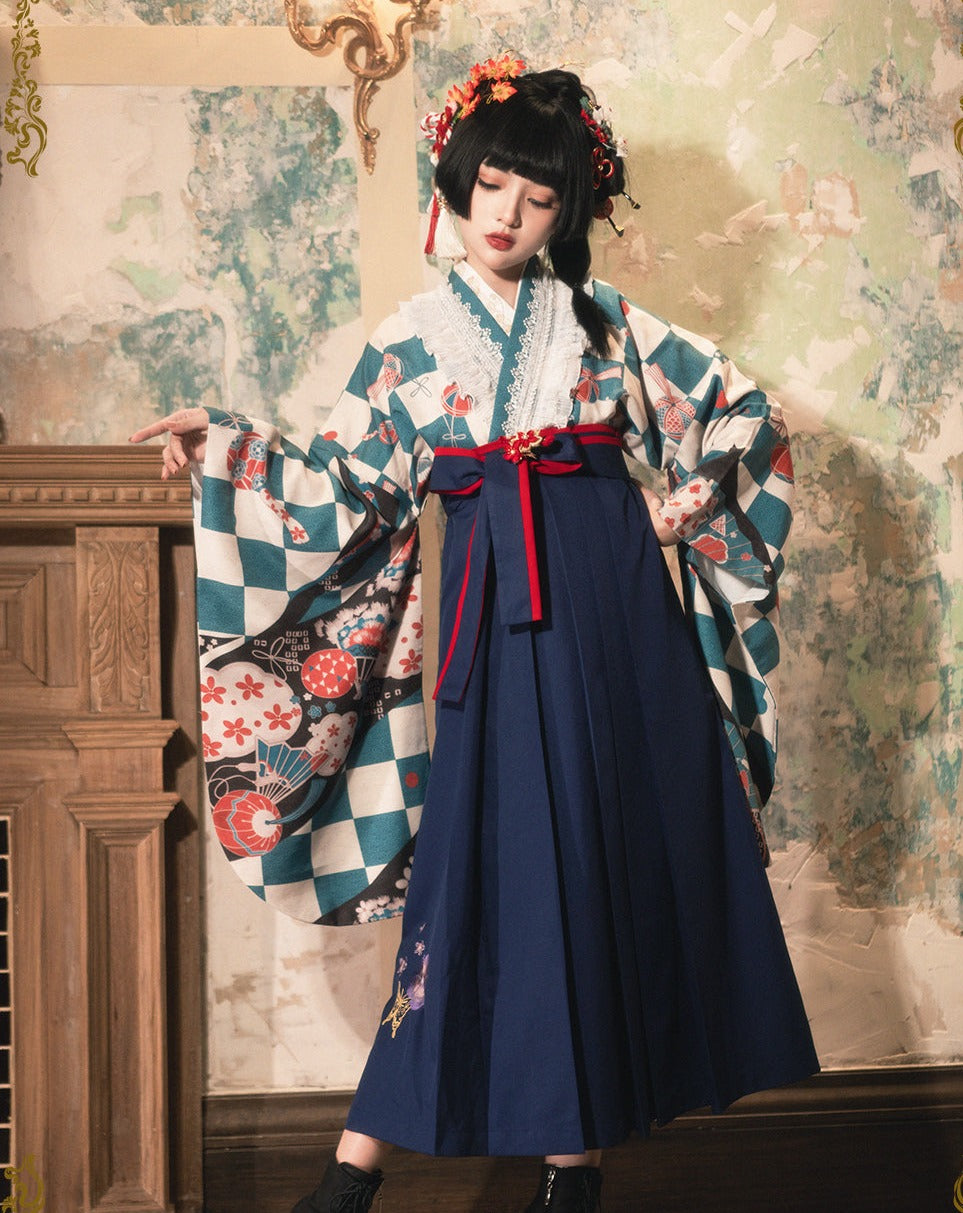 Japanese-style print and lace kimono-style tops [20% off when purchased together]