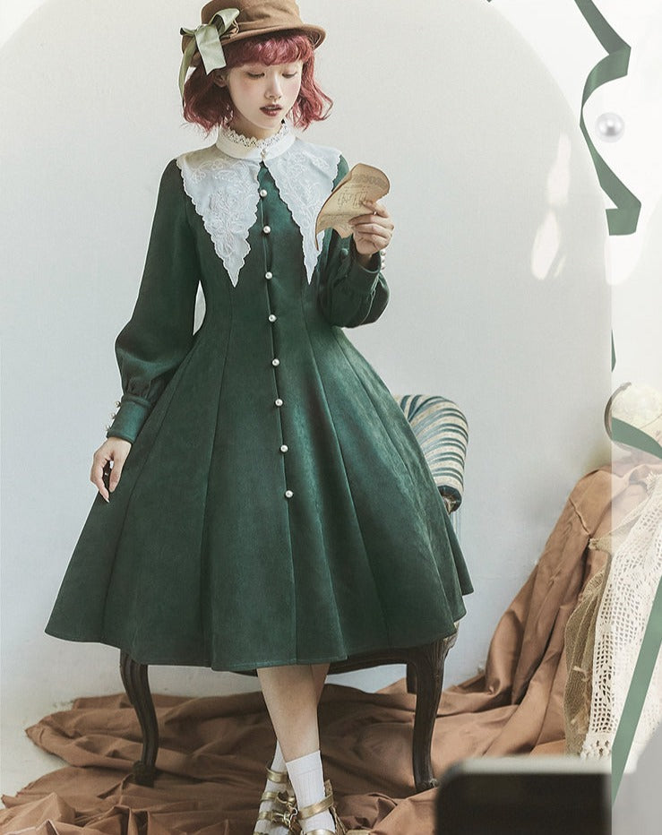 鈴蘭の刺繍襟 クラシカルワンピース