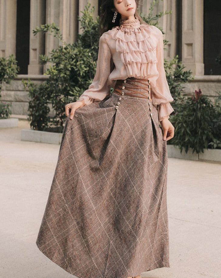 French retro frilly blouse and plaid skirt setup