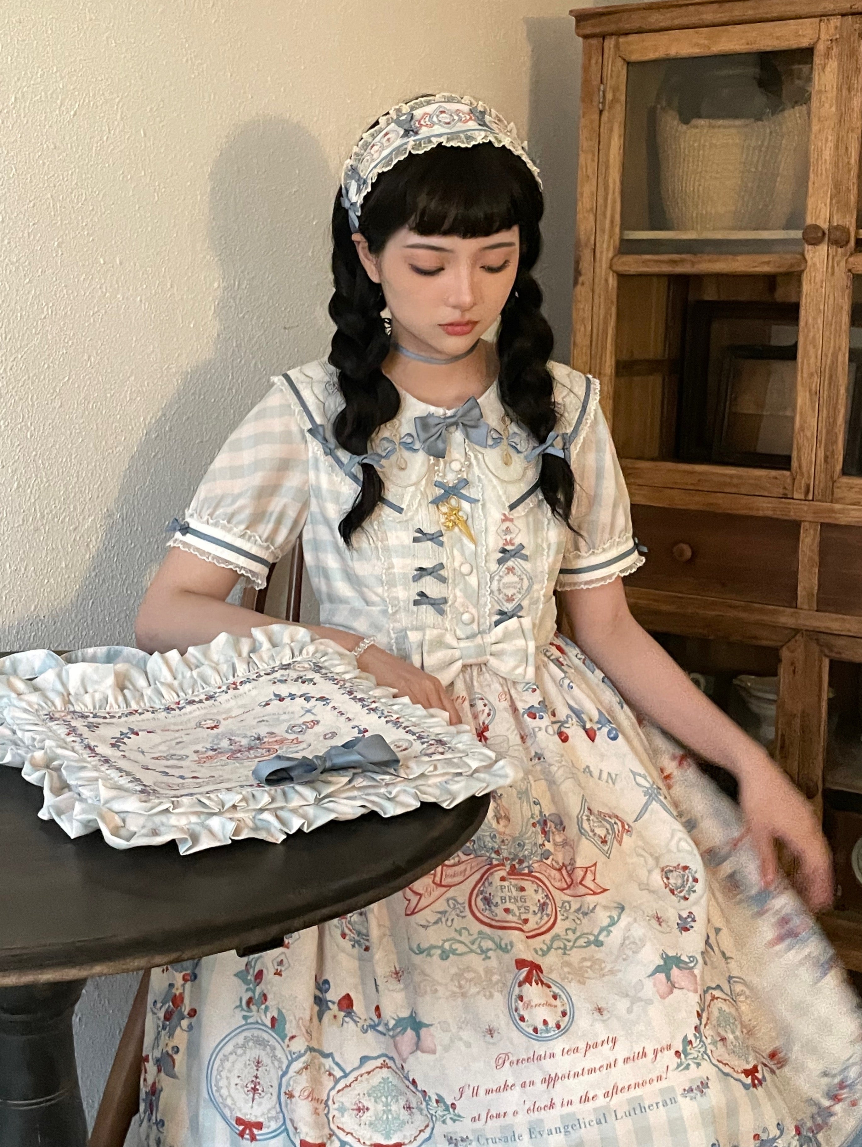 Porcelain Teaparty pastel dress