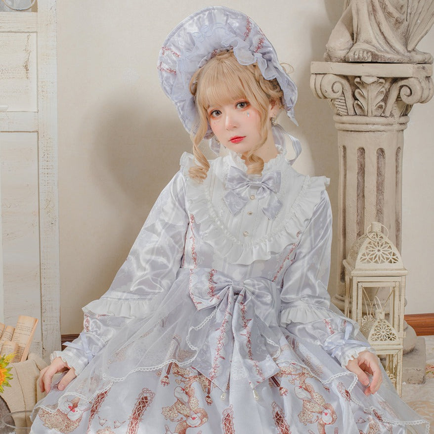 Silky colored bonnet hat