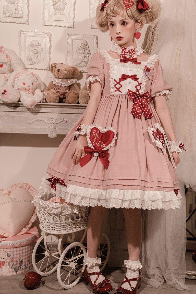 Lovely sweet lolita dress full of hearts and ribbons | Idol costume |
