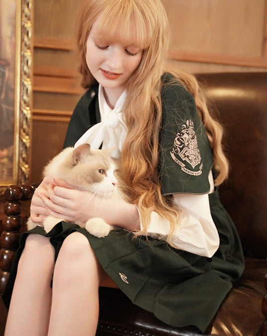 Hogwarts School of Witchcraft and Wizardry Jumper skirt with cape