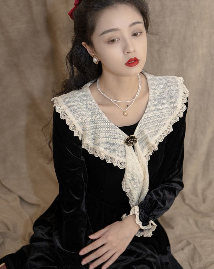 Black velvet lace collar dress