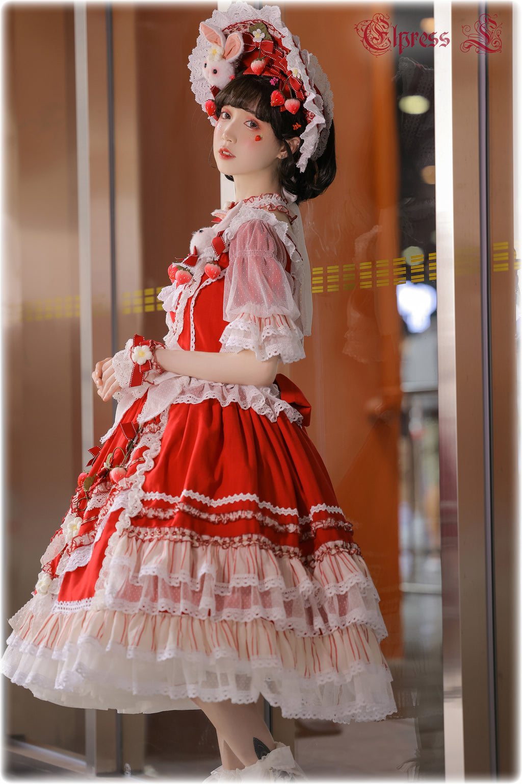 Strawberry princess dress with ruffles and ribbons in 4 colors