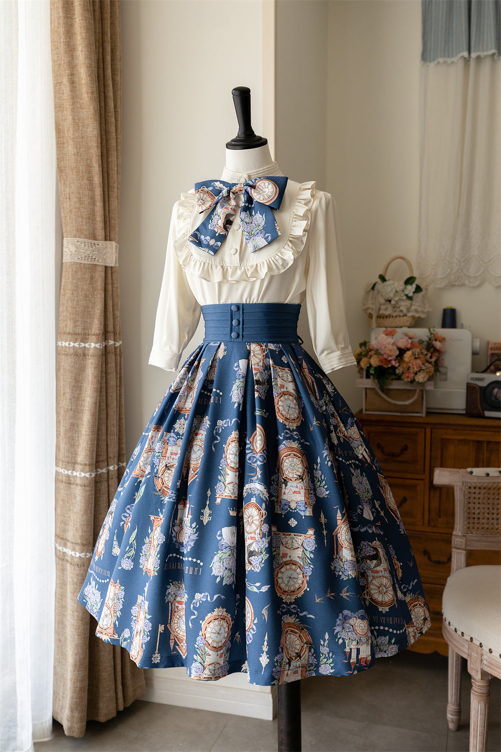 Eternal Echo Classical half-sleeve ribbon tie blouse [20% off when buying together]
