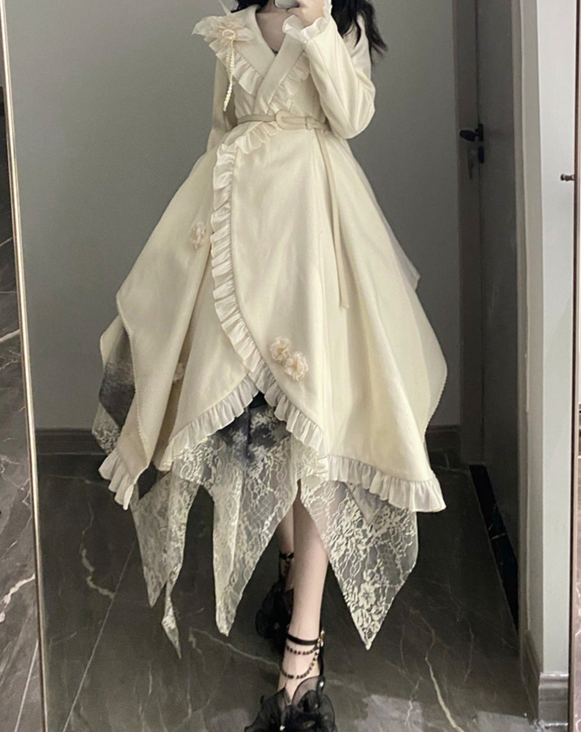 Irregular hem frill coat with belt