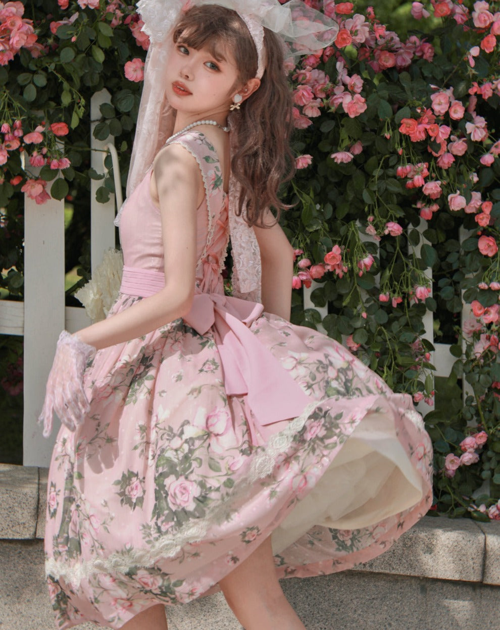 [Pre-order] Rose Garden 2-way design neck classic lolita jumper skirt