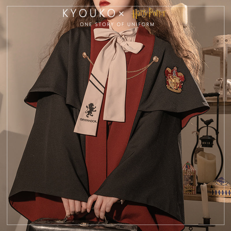 【予約販売】ホグワーツ魔法魔術学校 ケープ風デザイン マントコート