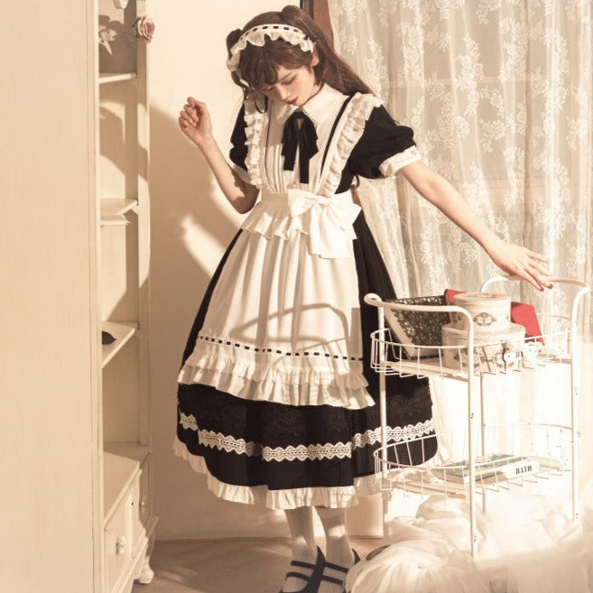 Classic Lolita short-sleeved dress with maid-style apron