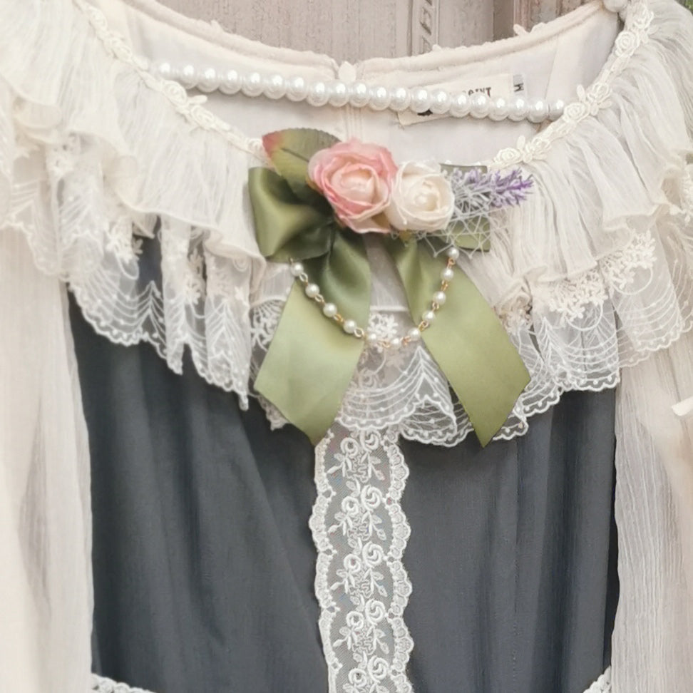 [Simultaneous purchase only] Flower flower corsage, ribbon brooch, lace gloves