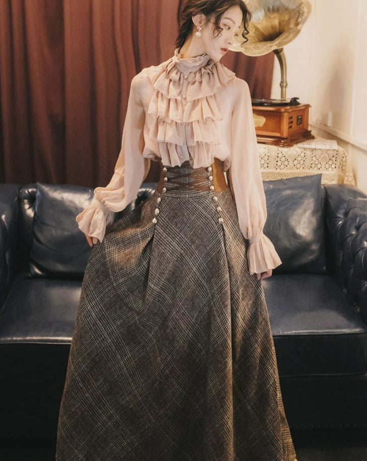 French retro frilly blouse and plaid skirt setup