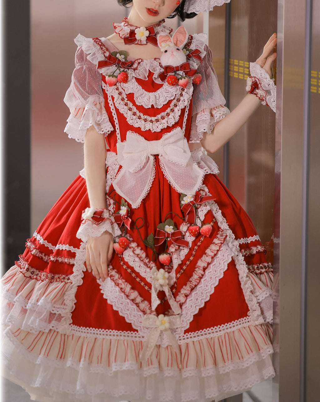 Strawberry princess dress with ruffles and ribbons in 4 colors