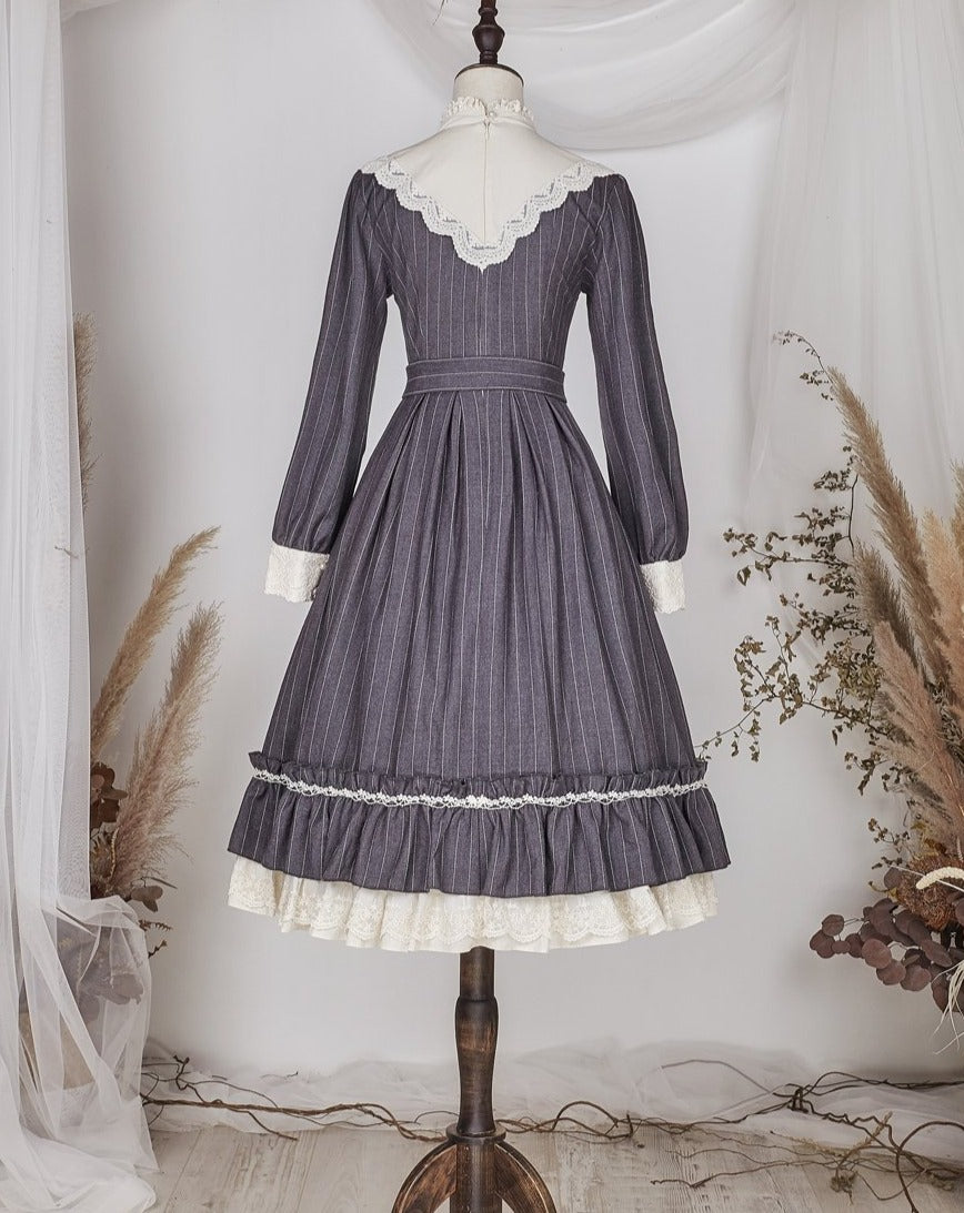 [Pre-order] British Classical Lolita Vertical Striped Dress