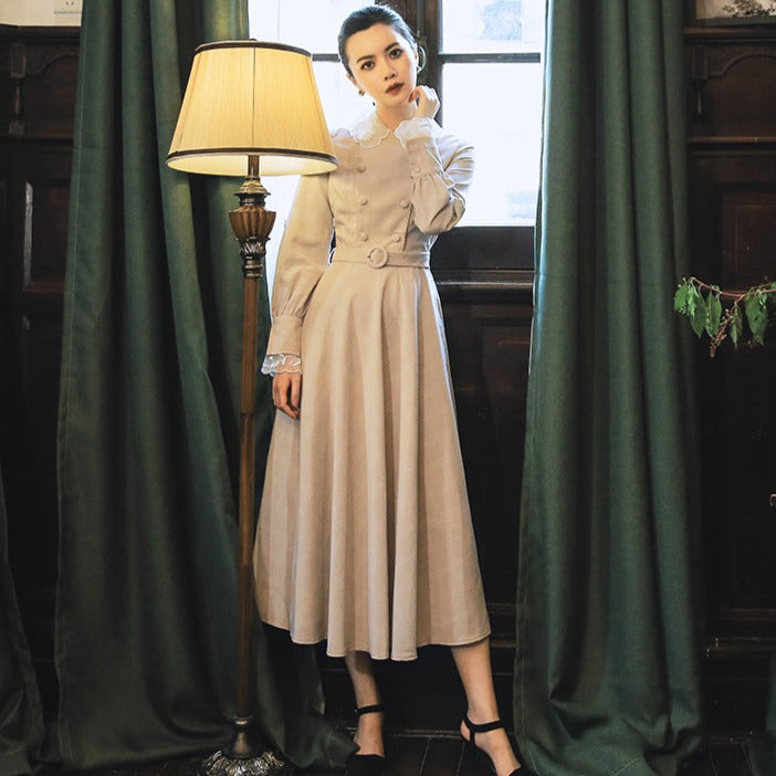 Retro French embroidered lace collar check dress
