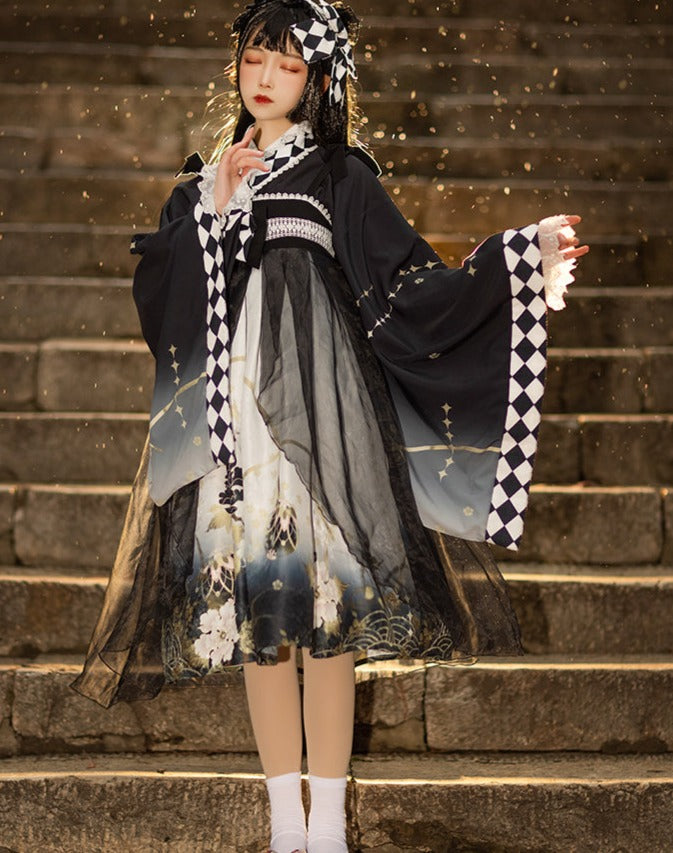 和ロリ 花模様のブラックジャンパースカートとトップス ヘッドドレス付き