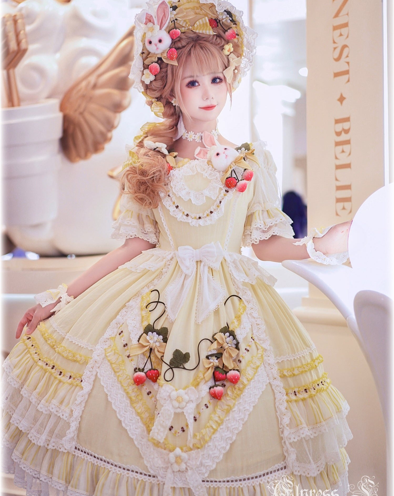 Strawberry princess dress with ruffles and ribbons in 4 colors