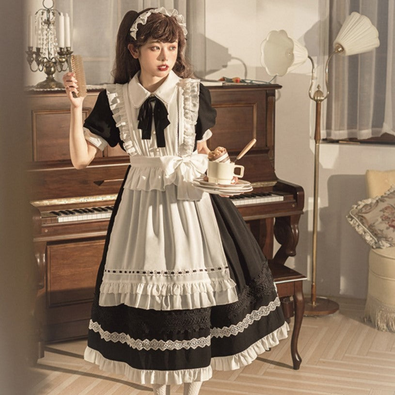 Classic Lolita short-sleeved dress with maid-style apron